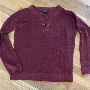 American Eagle Maroon Waffle lace up shirt